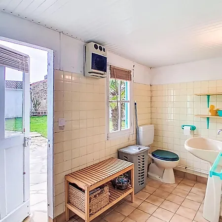 Holiday home Chaucre 1 By Interhome *